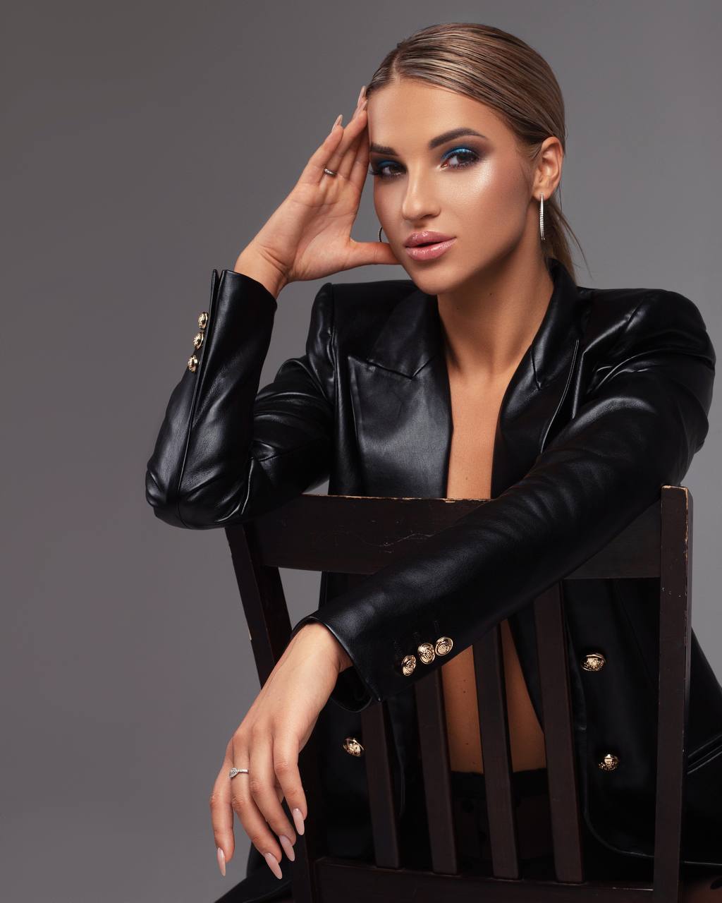 Sofiia Martini — founder of FEMOTION